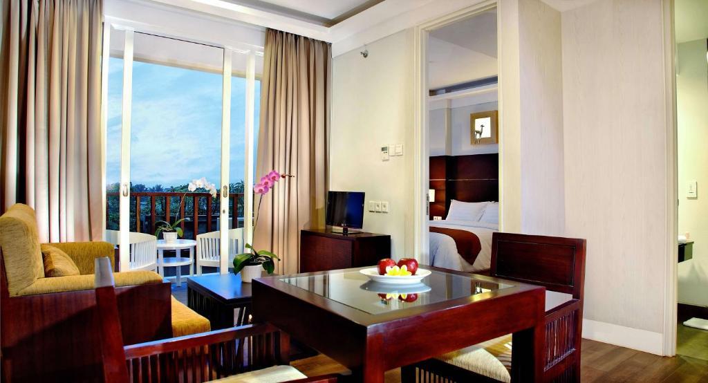 Aston Bogor Hotel And Resort Extérieur photo