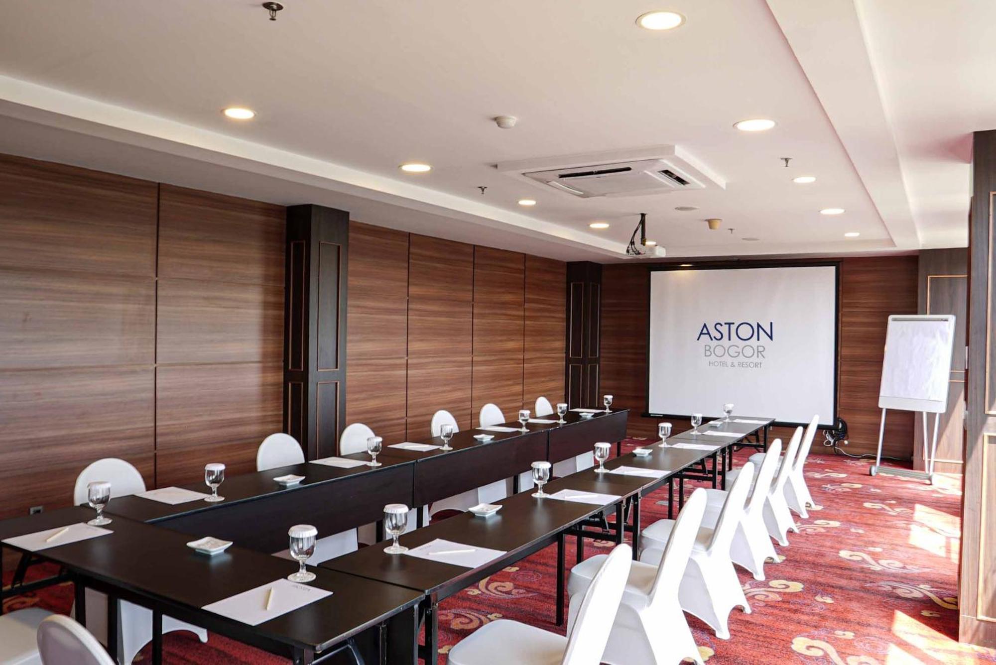 Aston Bogor Hotel And Resort Extérieur photo