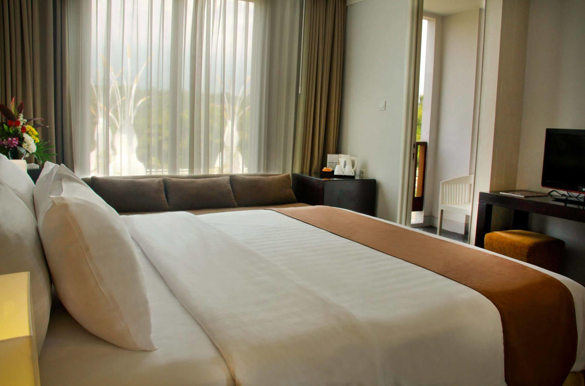 Aston Bogor Hotel And Resort Extérieur photo